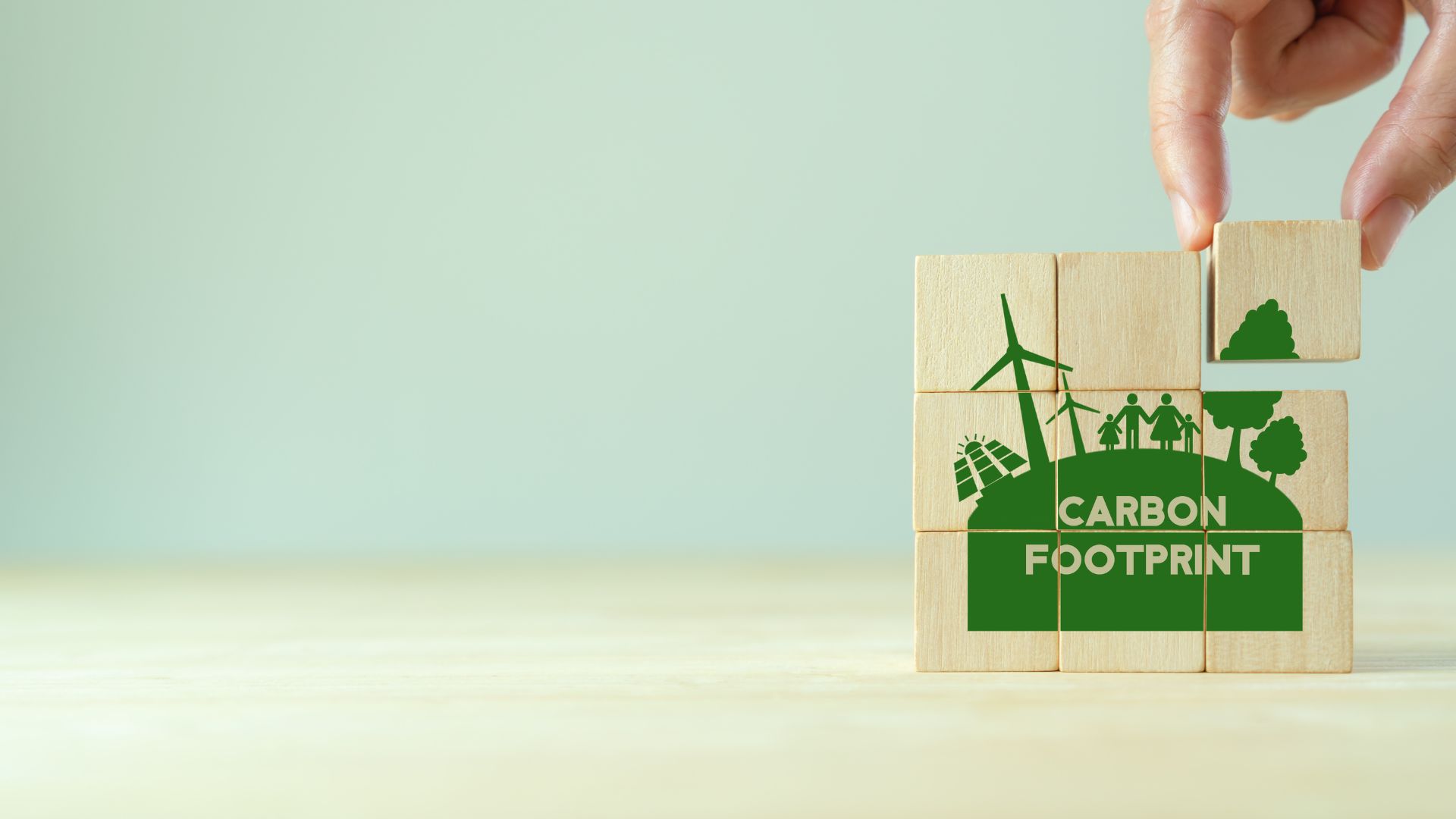 Read more about the article Carbon Credits & Your Solar Array: A Neutral Guide For Alberta Micro-Generators